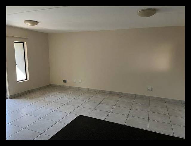 2 BEDROOM APARTMENT FOR SALE IN BOKSBURG